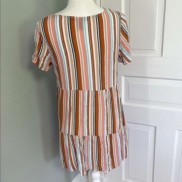 Forever 21 Striped Multicolor Short Sleeve Dress size Small - Picture 2 of 3